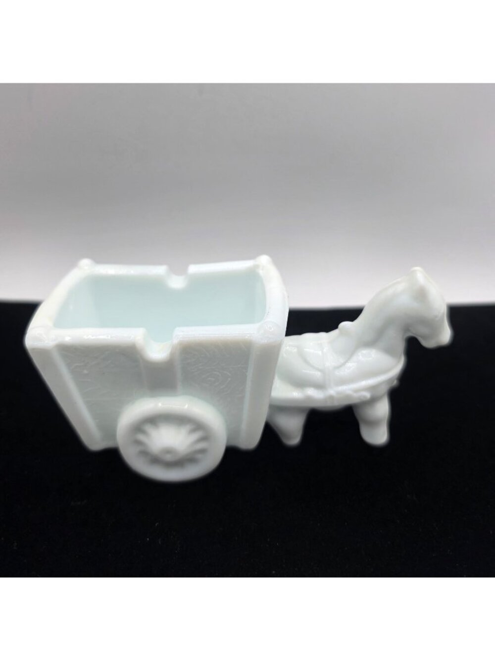 White Milk Glass Horse & Cart Planter Figurine Home Decor Vintage